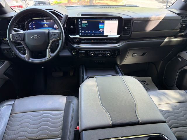 Used 2024 Chevrolet Silverado 2500 ZR2 w/ Technology Package AWD/4WD image 22