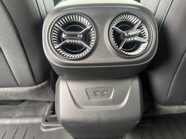 New 2025 Chevrolet Blazer EV LT image 24