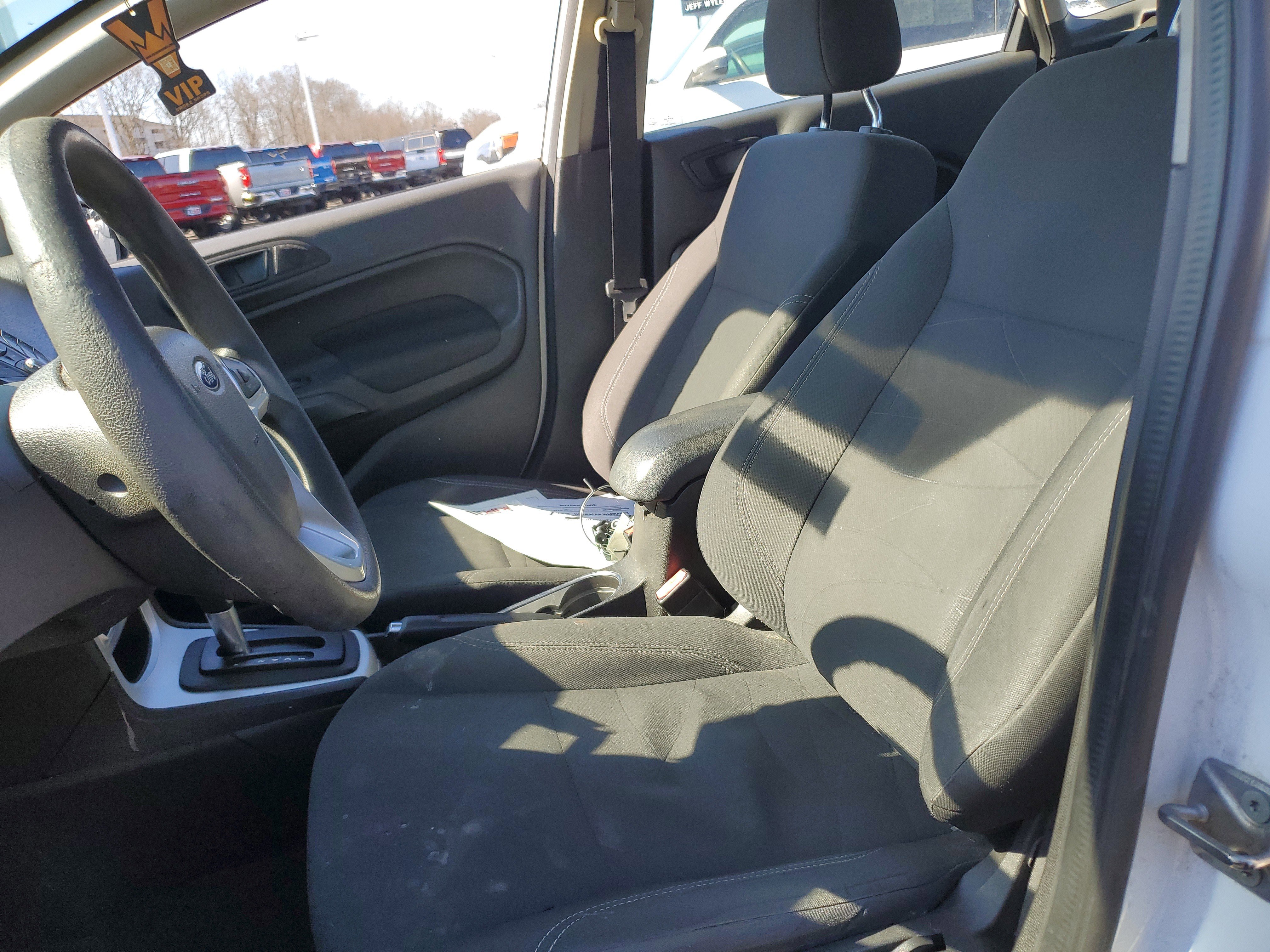 Used 2019 Ford Fiesta SE image 27