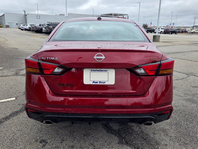 New 2026 Nissan Altima 2.5 SR FWD image 10