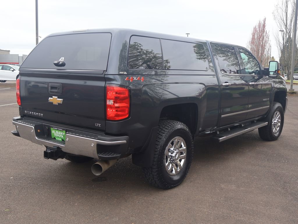 Used 2019 Chevrolet Silverado 3500 LTZ w/ Duramax Plus Package AWD/4WD image 7