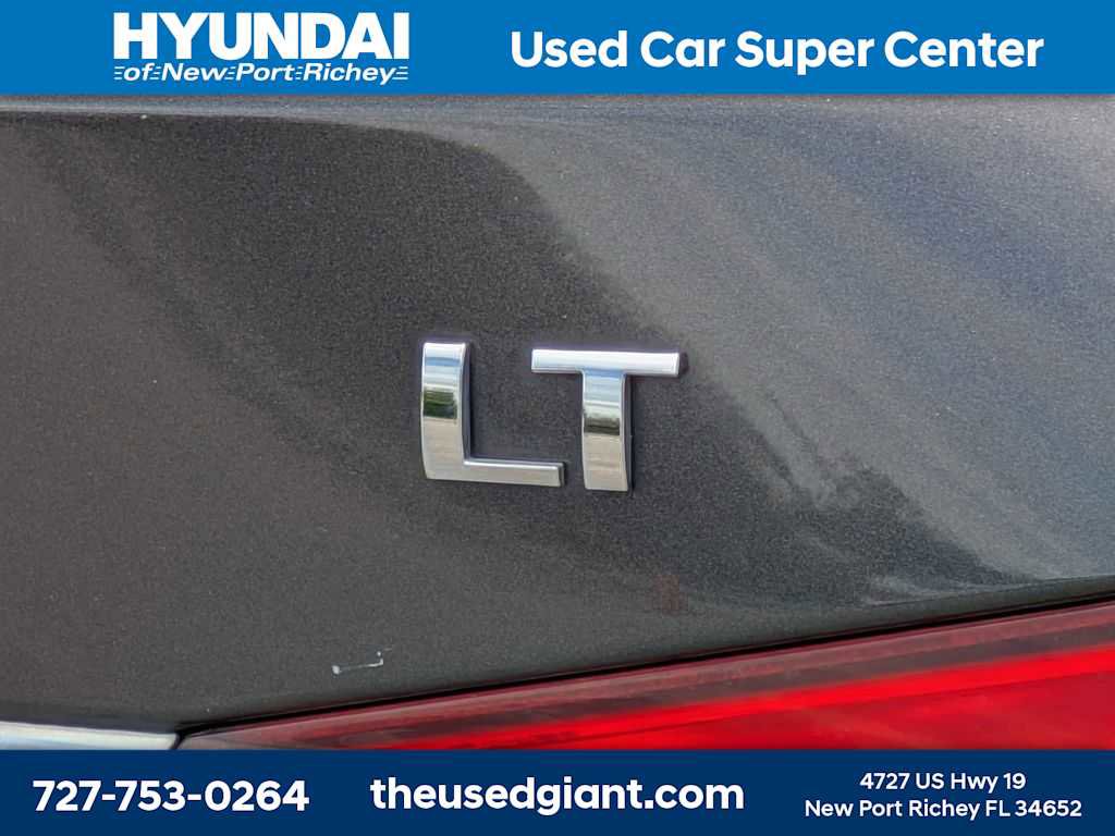 Used 2016 Chevrolet Cruze LT FWD image 12