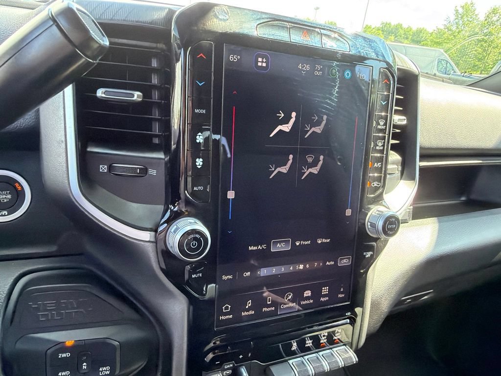 Certified 2025 RAM 2500 Big Horn AWD/4WD image 34
