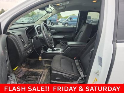 Used 2022 Chevrolet Colorado LT w/ Fleet Safety Package AWD/4WD image 10