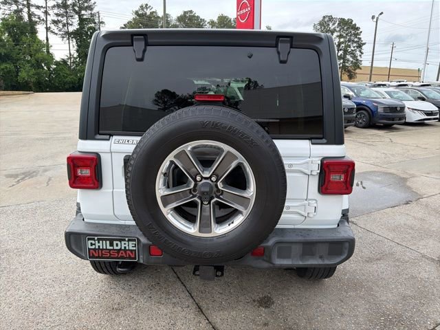 Used 2018 Jeep Wrangler Unlimited Sahara AWD/4WD image 7
