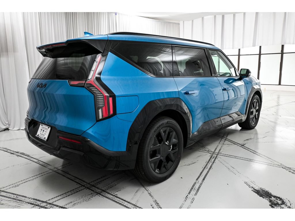 New 2026 Kia EV9 Land w/ Nightfall Edition Package AWD/4WD image 7