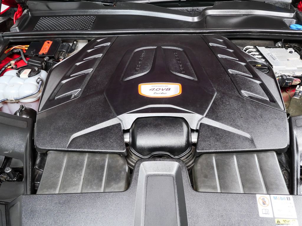 Certified 2023 Porsche Cayenne Turbo w/ Assistance Package image 36