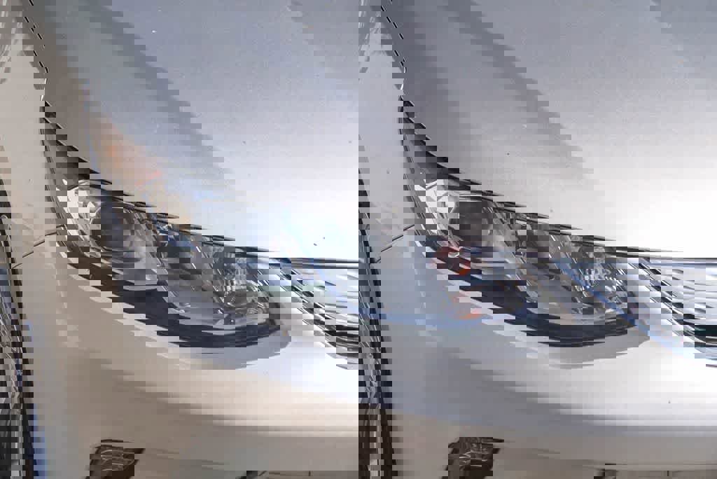 Used 2019 Chevrolet Volt LT w/ Power Convenience Package image 4