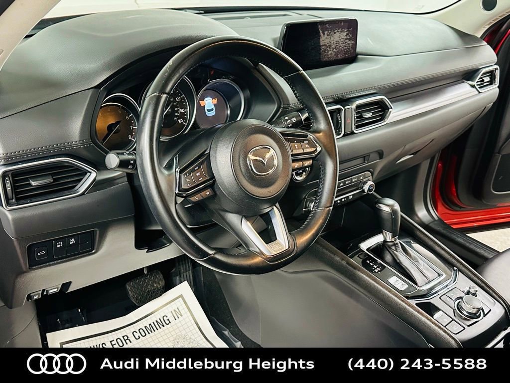 Used 2019 MAZDA CX-5 Touring image 11