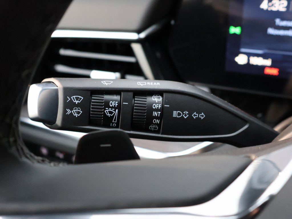 New 2026 Chevrolet Suburban LS image 18