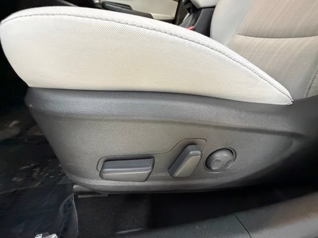 Used 2023 Hyundai Kona SEL AWD/4WD image 27