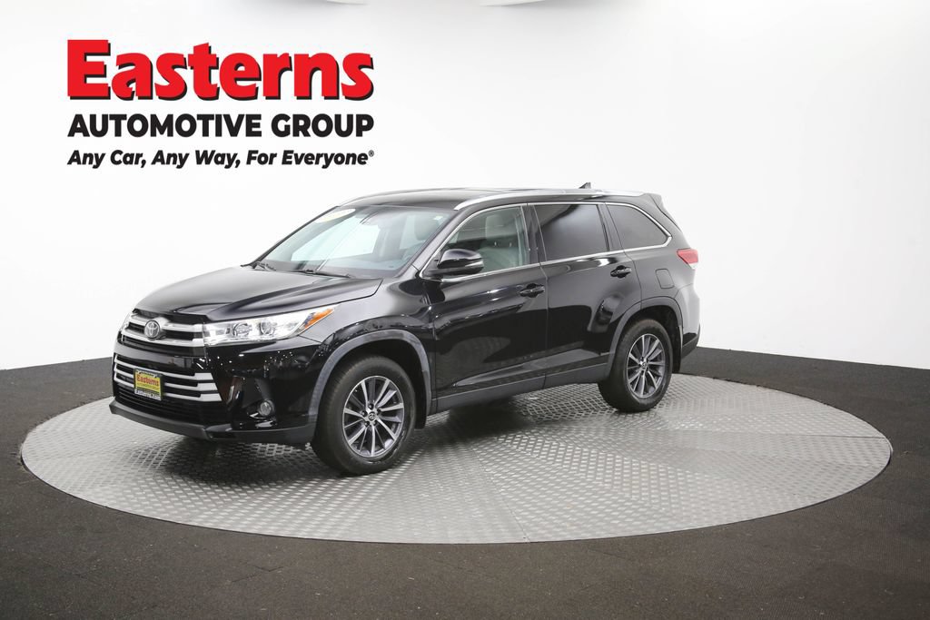 Used 2019 Toyota Highlander XLE AWD/4WD image 60