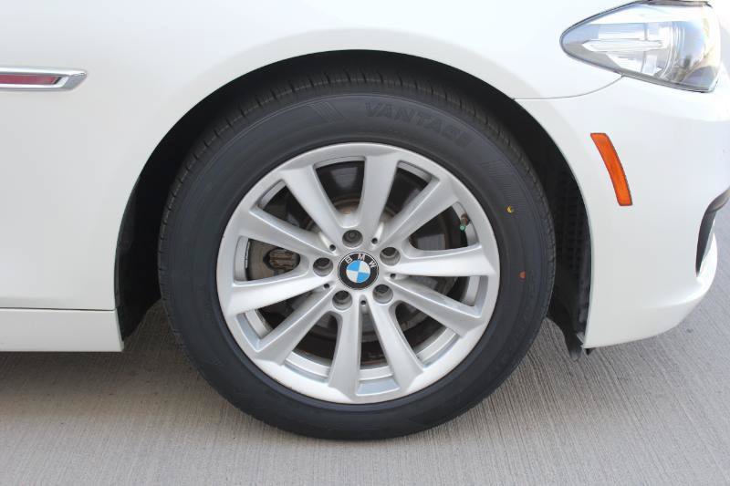 Used 2016 BMW 528i Sedan RWD image 45
