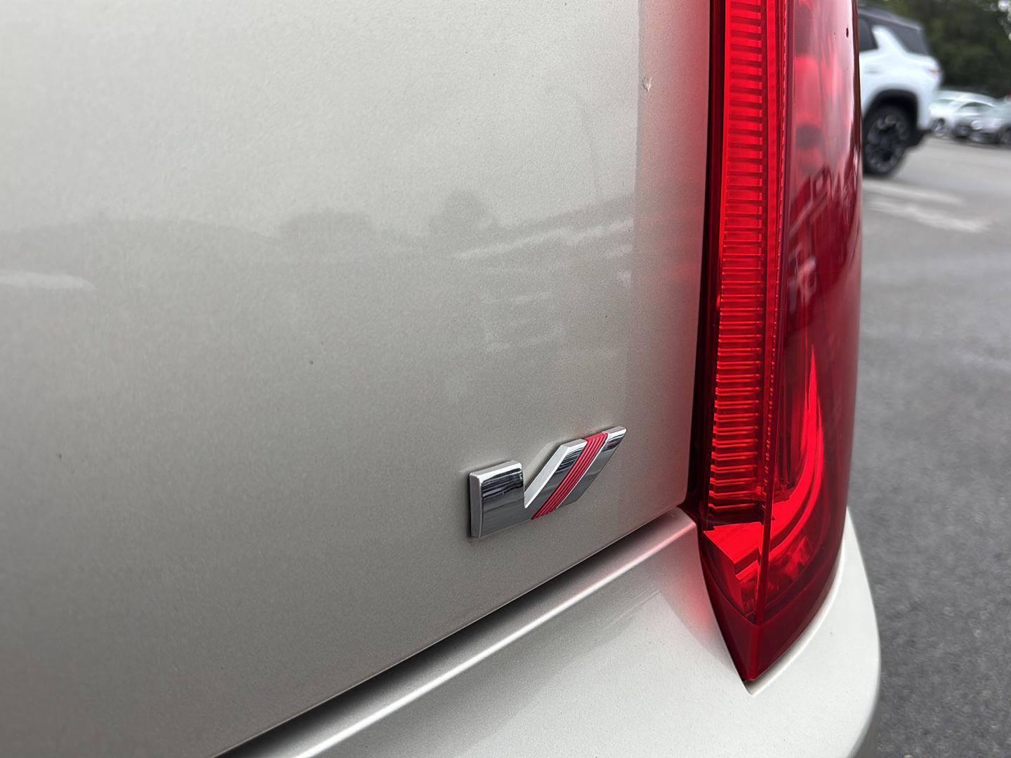 Used 2014 Cadillac XTS Platinum AWD/4WD image 10