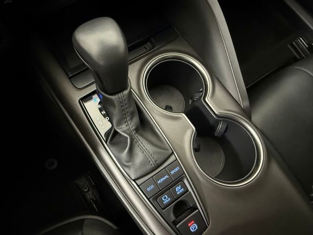 Used 2022 Toyota Camry SE image 26