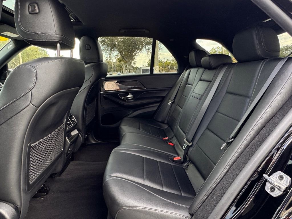 Used 2022 Mercedes-Benz GLE 350 w/ Premium Package image 16