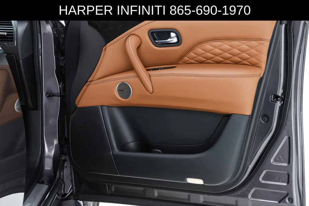 Used 2024 INFINITI QX80 Sensory image 34