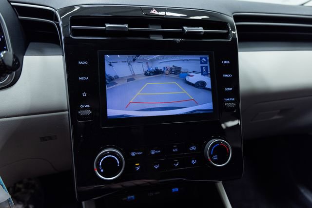 Used 2022 Hyundai Tucson SE image 17