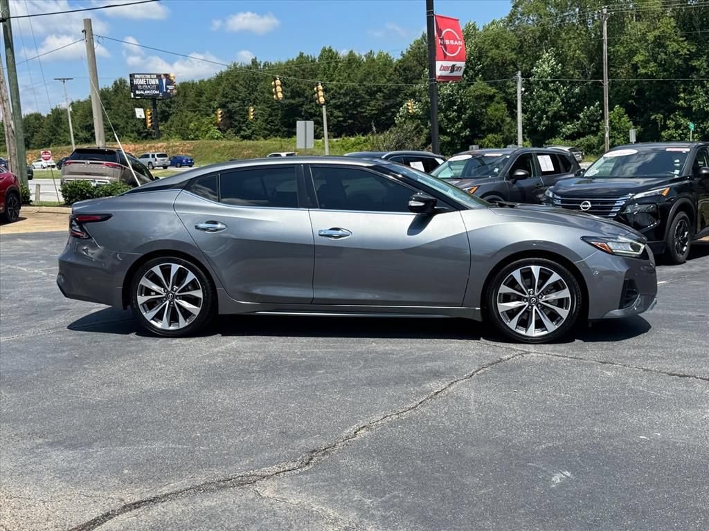Certified 2023 Nissan Maxima Platinum w/ Sport Mat Group FWD image 2