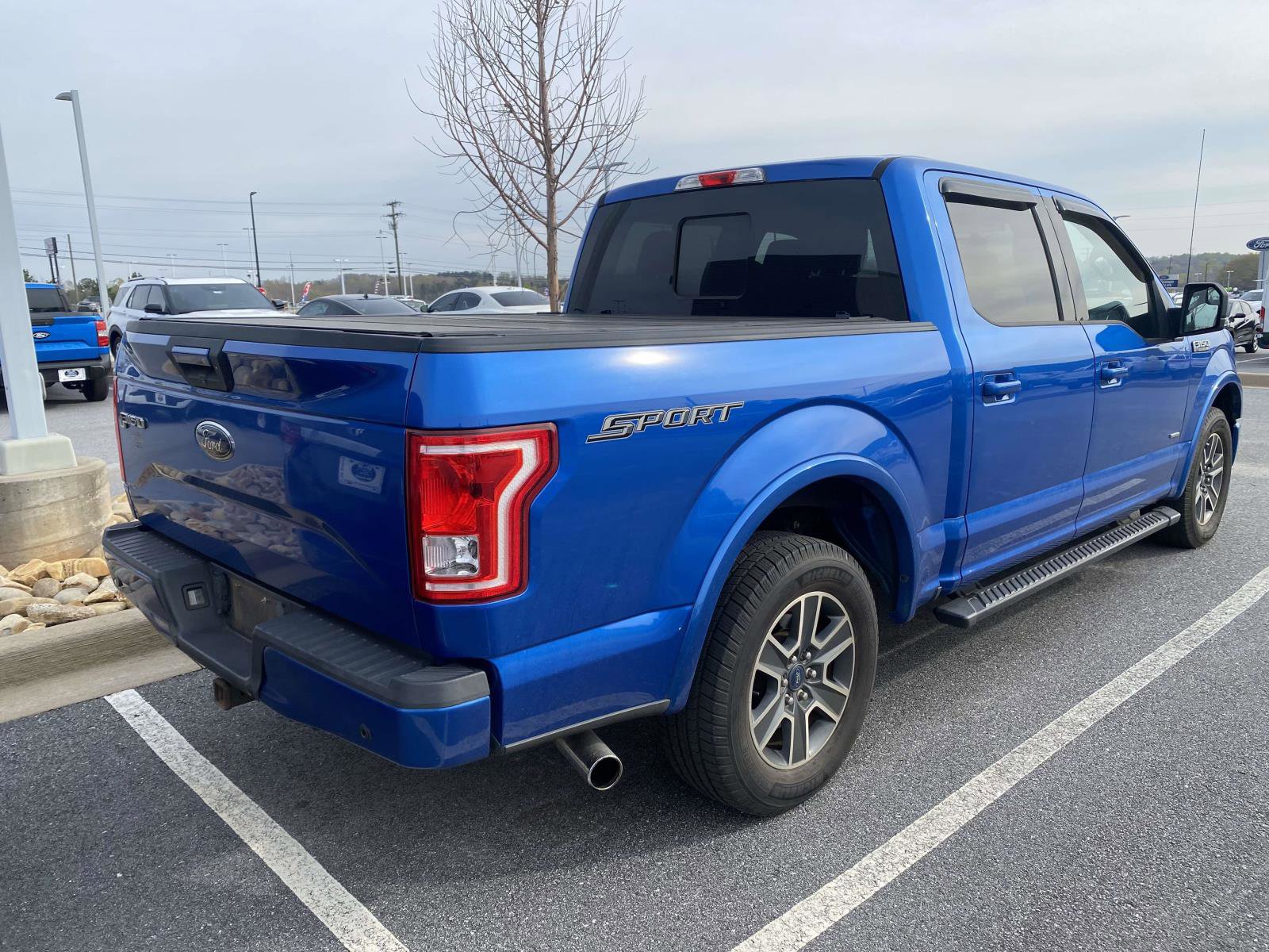Used 2016 Ford F150 XLT w/ Equipment Group 302A Luxury image 5
