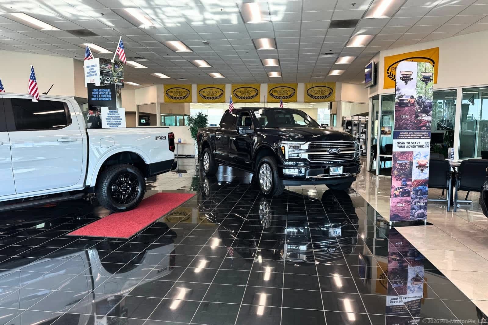 Used 2023 Ford F150 Lariat RWD image 38