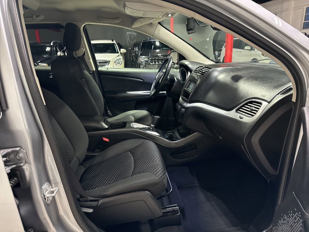 Used 2017 Dodge Journey Crossroad image 39