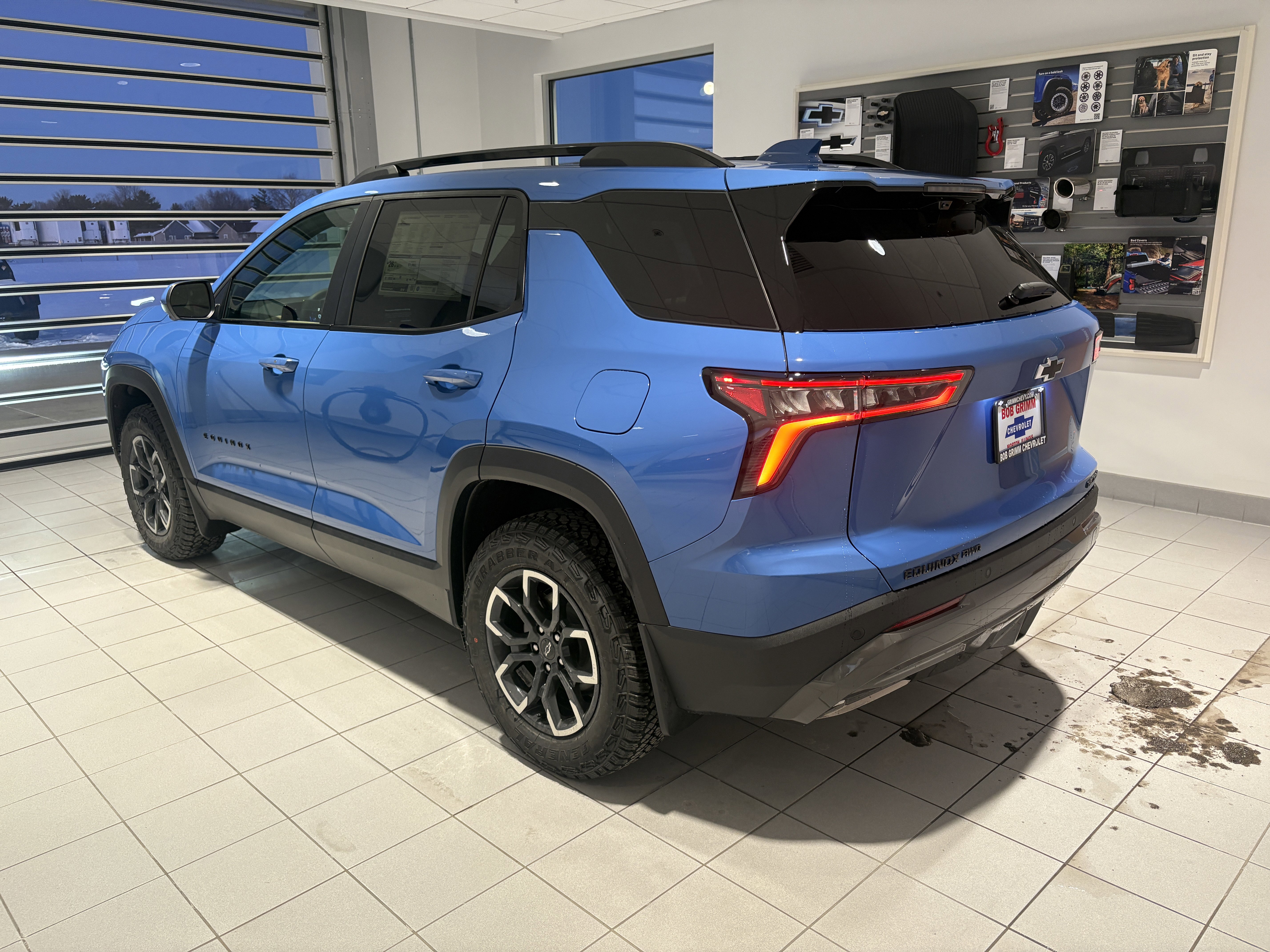 New 2026 Chevrolet Equinox ACTIV w/ Convenience Package III image 3