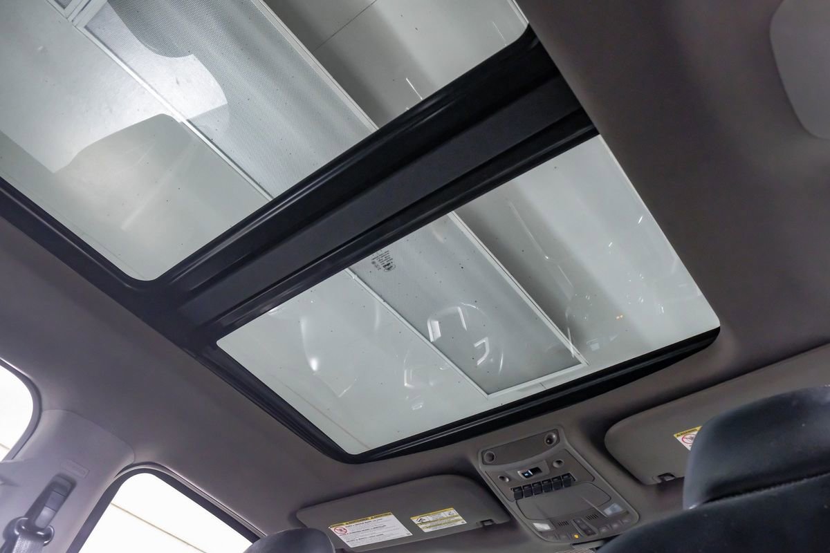 Used 2017 Ford F350 Lariat w/ Lariat Ultimate Package image 22