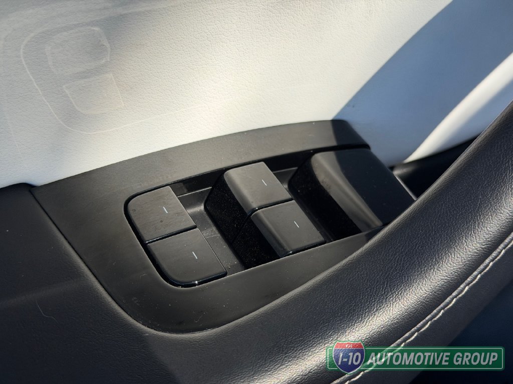 Used 2018 Tesla Model 3 Long Range AWD/4WD image 18