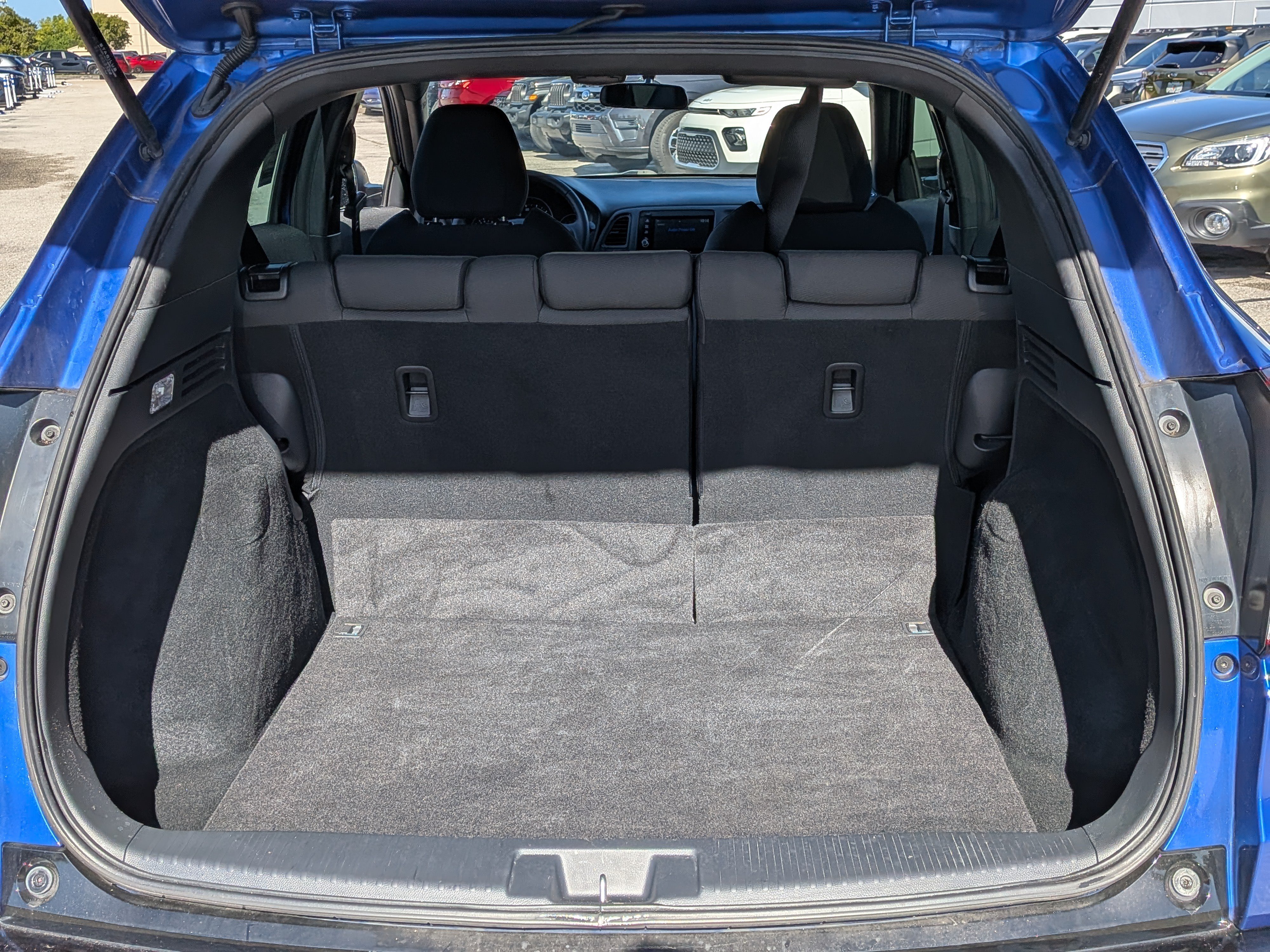 Used 2020 Honda HR-V Sport image 13