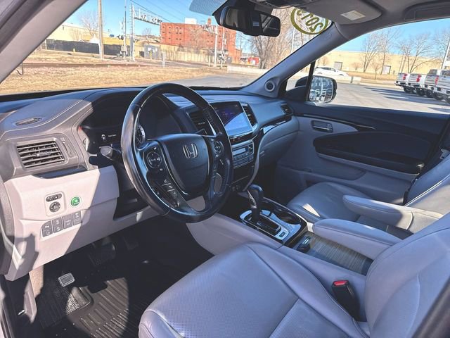 Used 2019 Honda Ridgeline RTL-E image 10