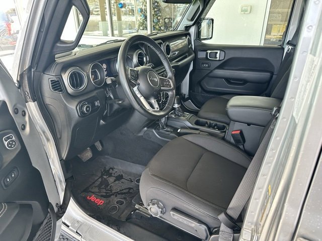 Used 2023 Jeep Wrangler Sahara w/ Cold Weather Group image 7