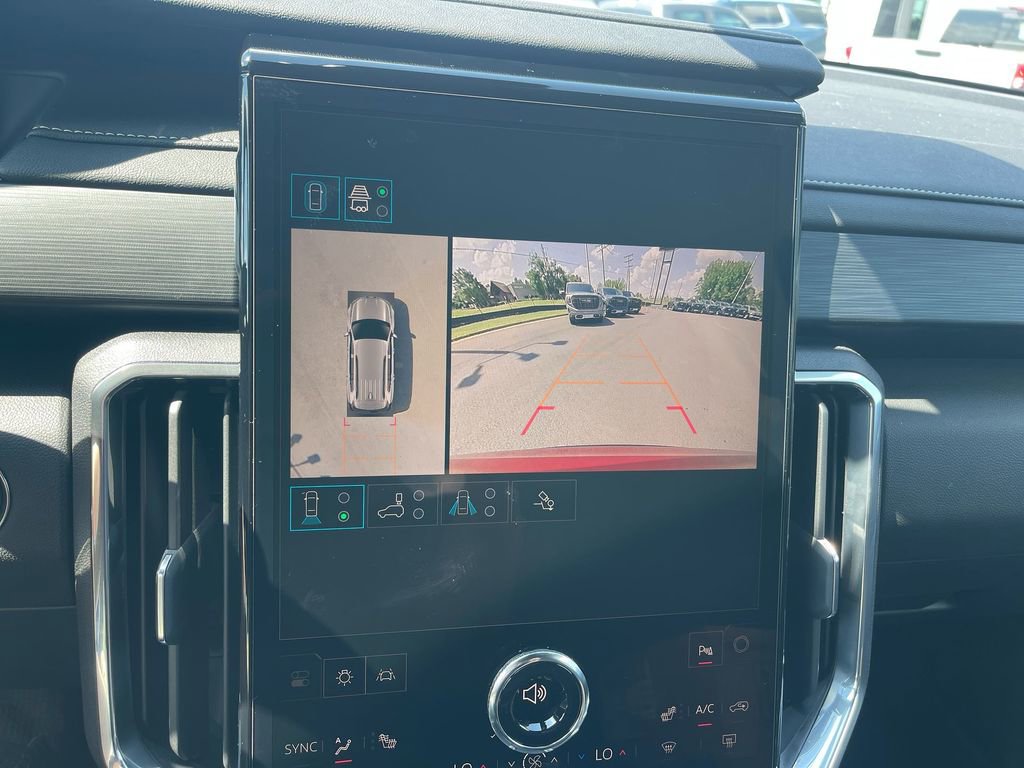 New 2026 GMC Acadia Elevation image 21