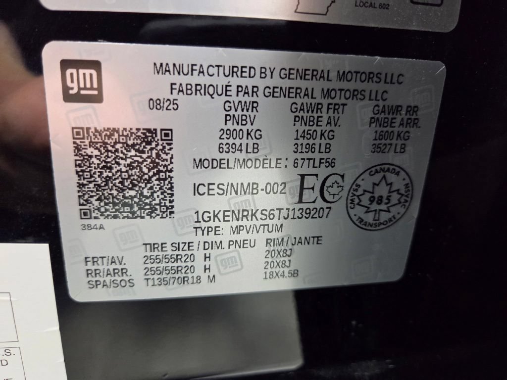 Used 2026 GMC Acadia Denali w/ LPO, Floor Liner Package AWD/4WD image 52