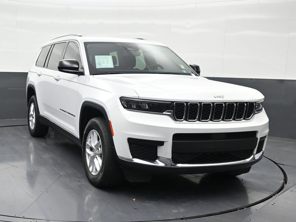 Used 2023 Jeep Grand Cherokee L Laredo image 8