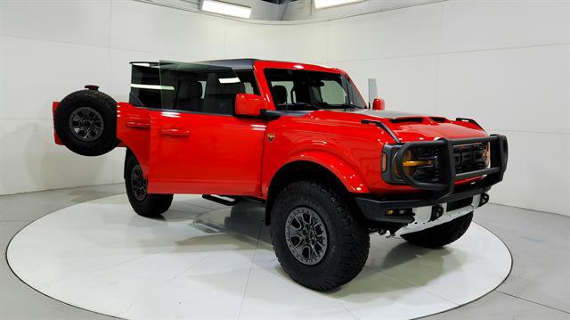 Used 2024 Ford Bronco Badlands AWD/4WD image 29