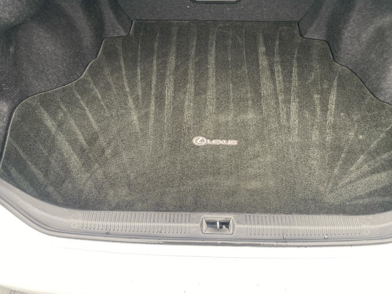Used 2011 Lexus ES 350 FWD image 9