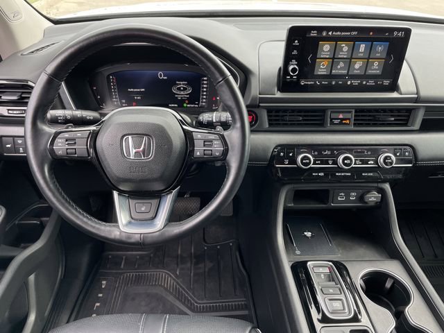 Used 2023 Honda Pilot Elite image 12