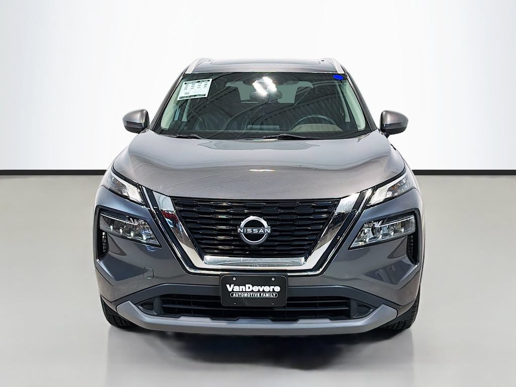 Used 2023 Nissan Rogue SV w/ SV Premium B Package AWD/4WD image 2