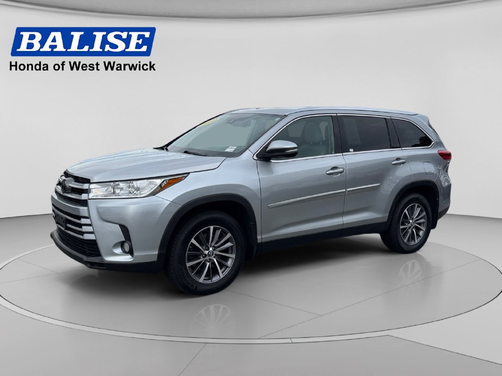 Used 2019 Toyota Highlander XLE w/ Protection Package #3 AWD/4WD image 1