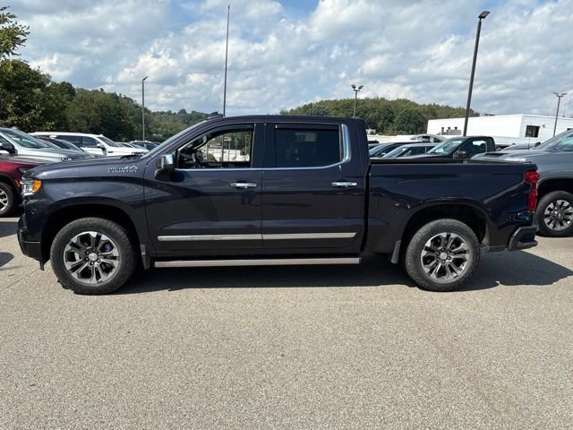 Used 2023 Chevrolet Silverado 1500 High Country AWD/4WD image 2