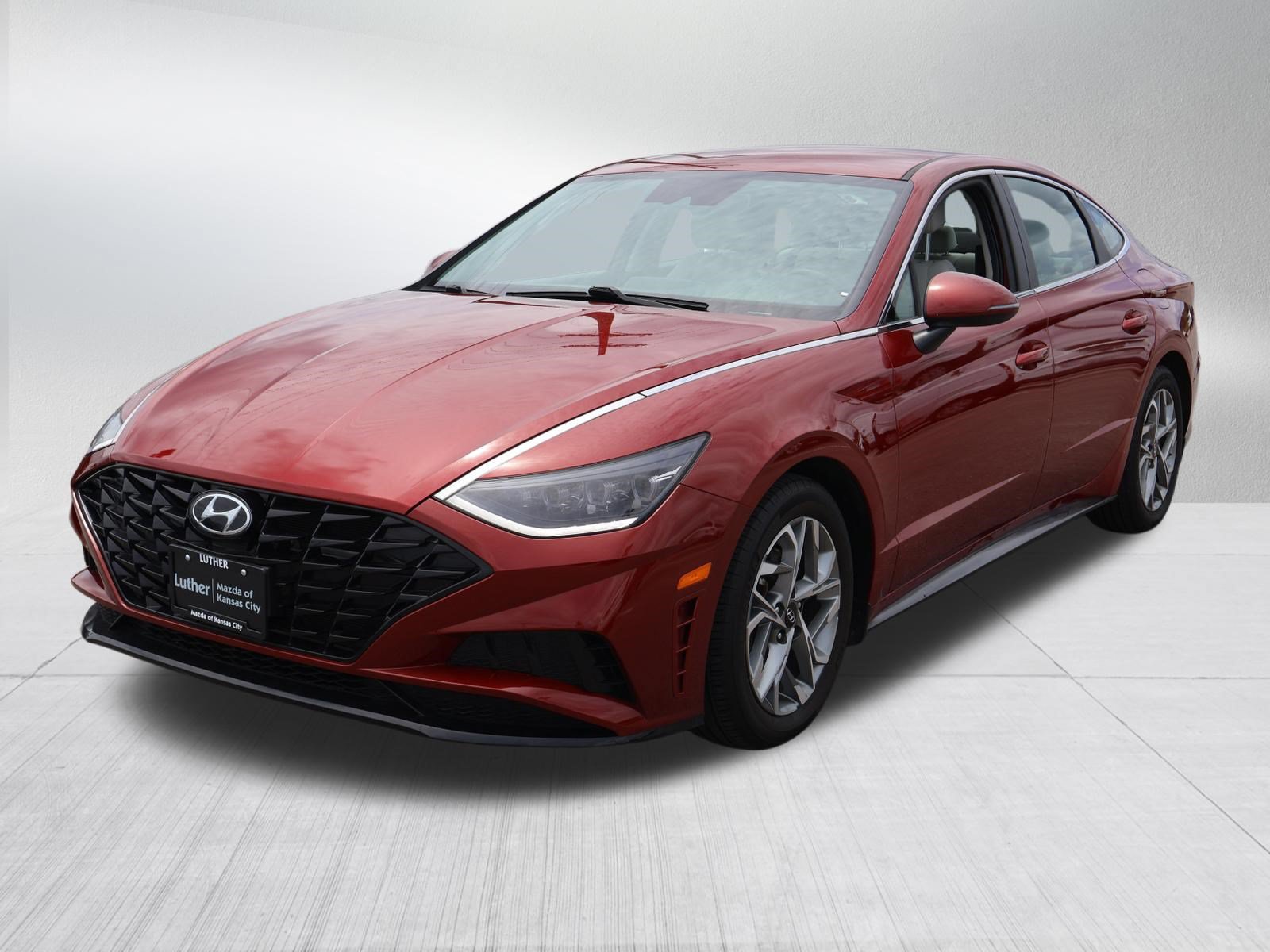 Used 2023 Hyundai Sonata SEL FWD image 3
