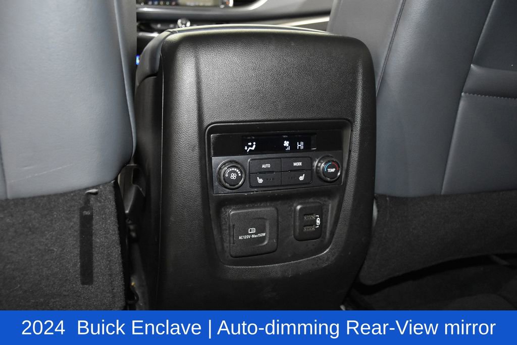 Used 2024 Buick Enclave Premium image 27