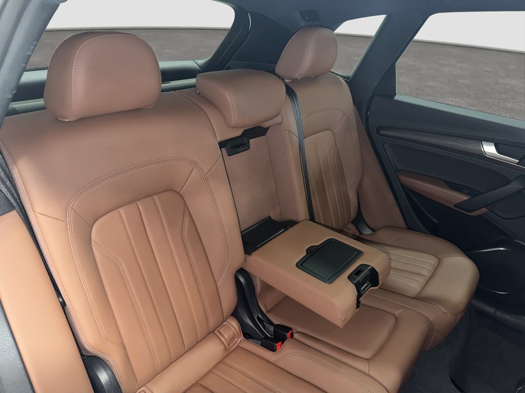 Used 2023 Audi Q5 2.0T Premium w/ Convenience Package AWD/4WD image 25