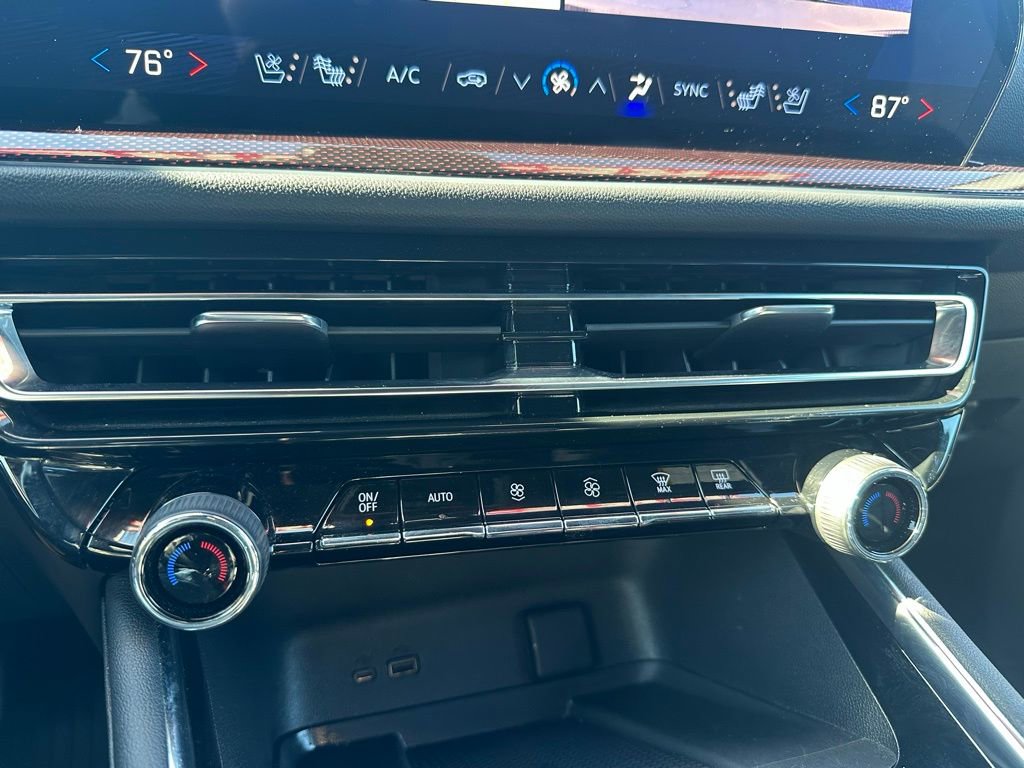 Used 2025 Chevrolet Traverse RS w/ LPO, Floor Liner Package image 20