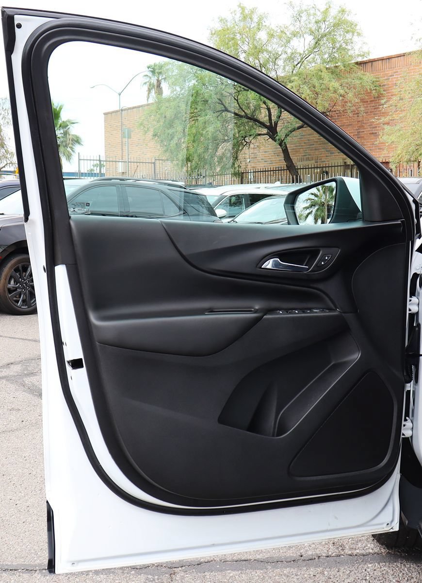 Used 2022 Chevrolet Equinox LT FWD image 36