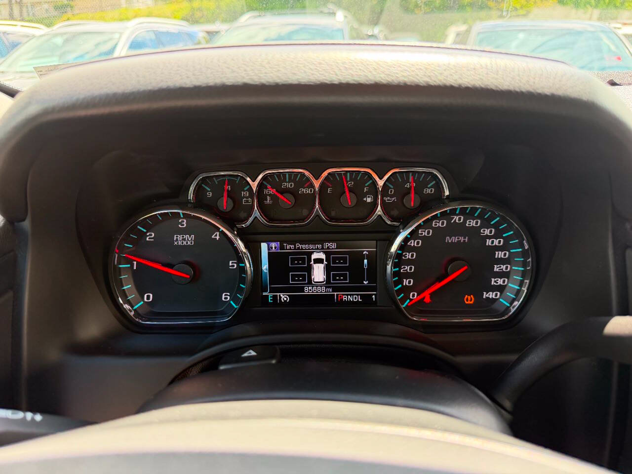 Used 2019 Chevrolet Suburban 3500 LT AWD/4WD image 22
