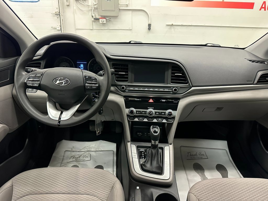 Used 2020 Hyundai Elantra SEL image 22