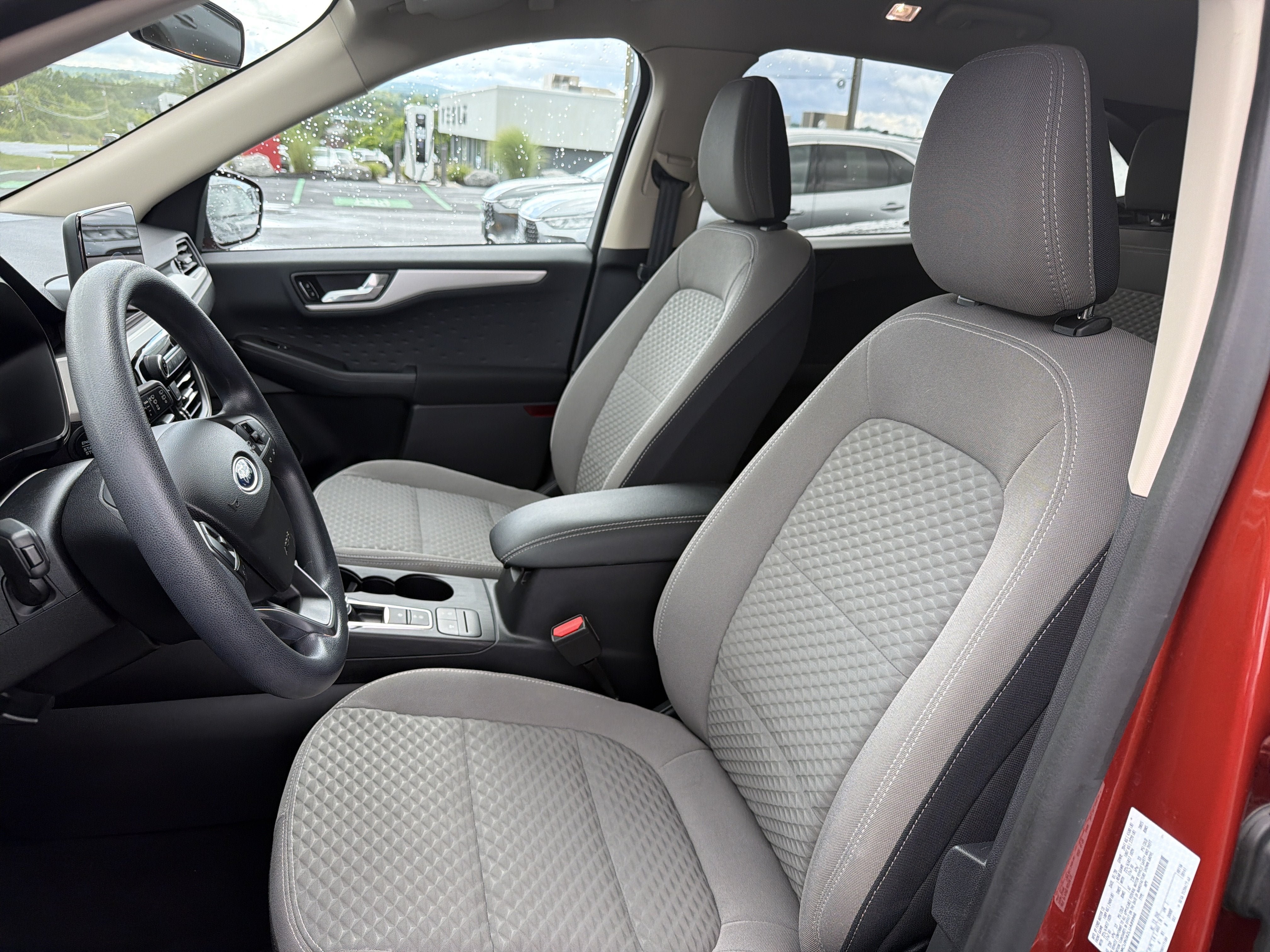 Used 2020 Ford Escape SE AWD/4WD image 10