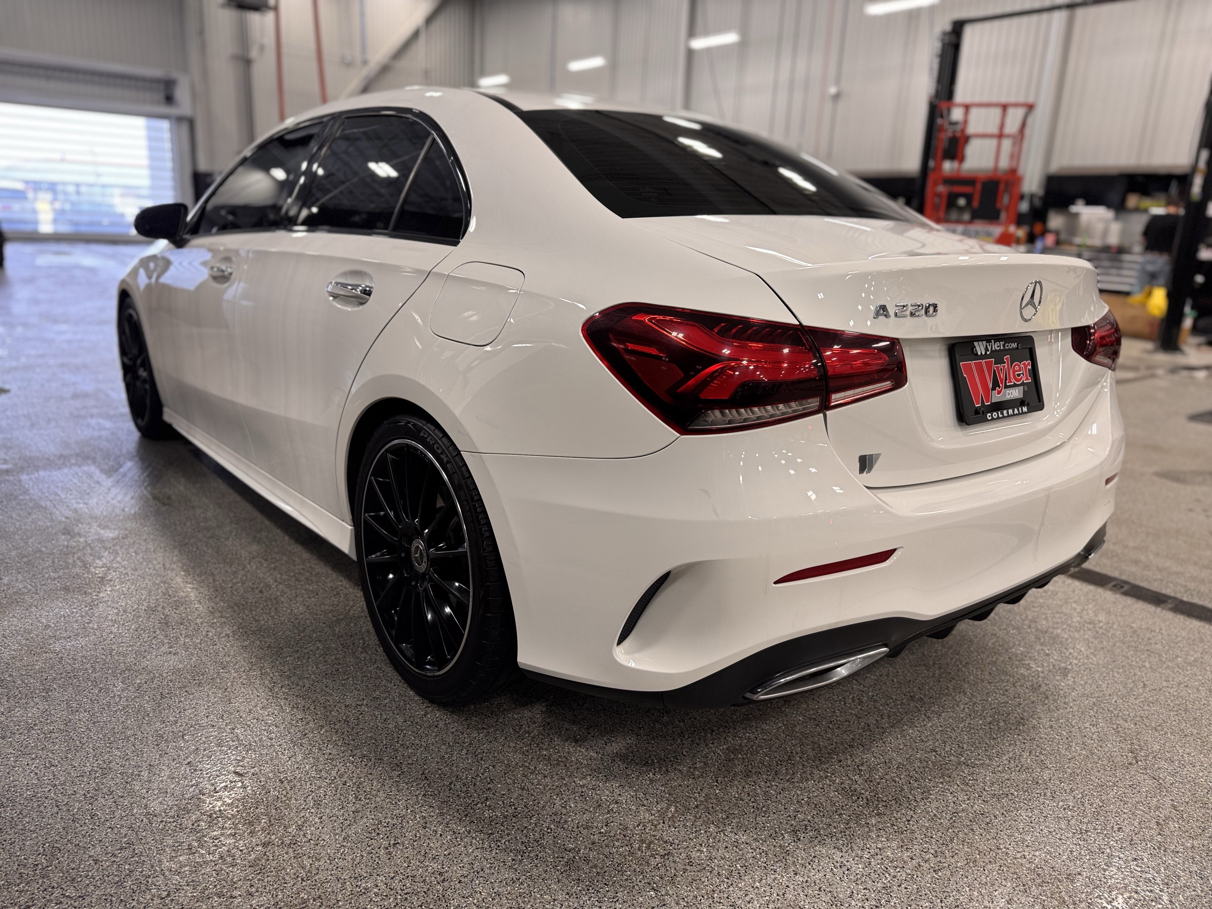 Used 2019 Mercedes-Benz A 220 image 32